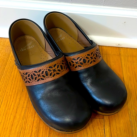 dansko size 42